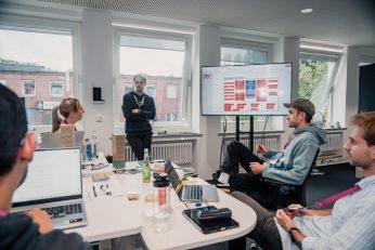 IFROS gibt Starthilfe für die Geschäftsidee