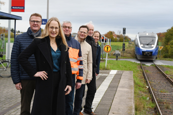 Auch für Berufspendler: Halbstundentakt des Haller Willem rückt näher
